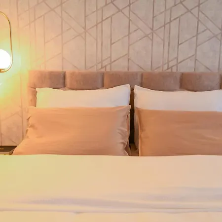 View Hotel 5*